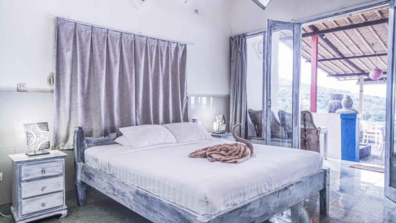 Waenis Sunset View Hotel And Restaurant, Amed, Bali Εξωτερικό φωτογραφία