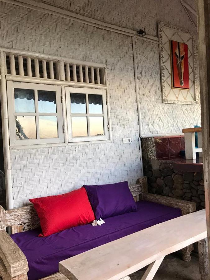 Waenis Sunset View Hotel And Restaurant, Amed, Bali Εξωτερικό φωτογραφία