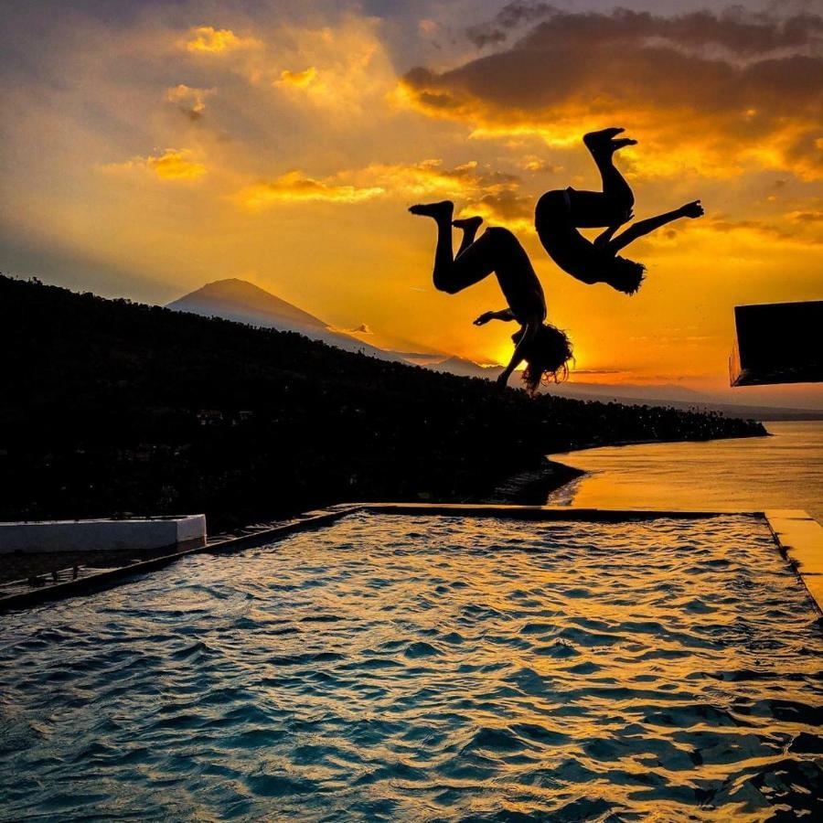 Waenis Sunset View Hotel And Restaurant, Amed, Bali Εξωτερικό φωτογραφία